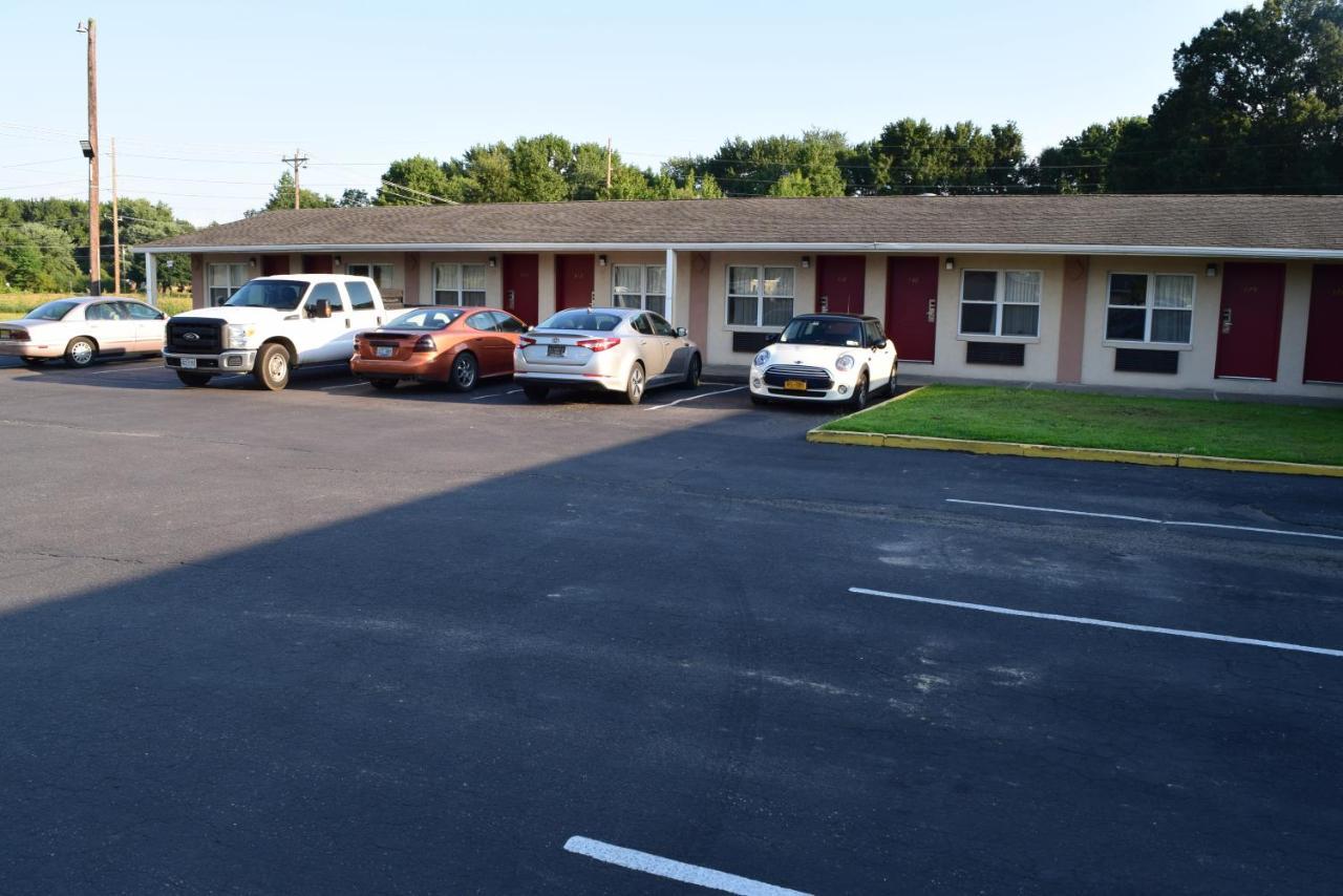 White Oaks Motel Pennsville/Carneys Point Buitenkant foto