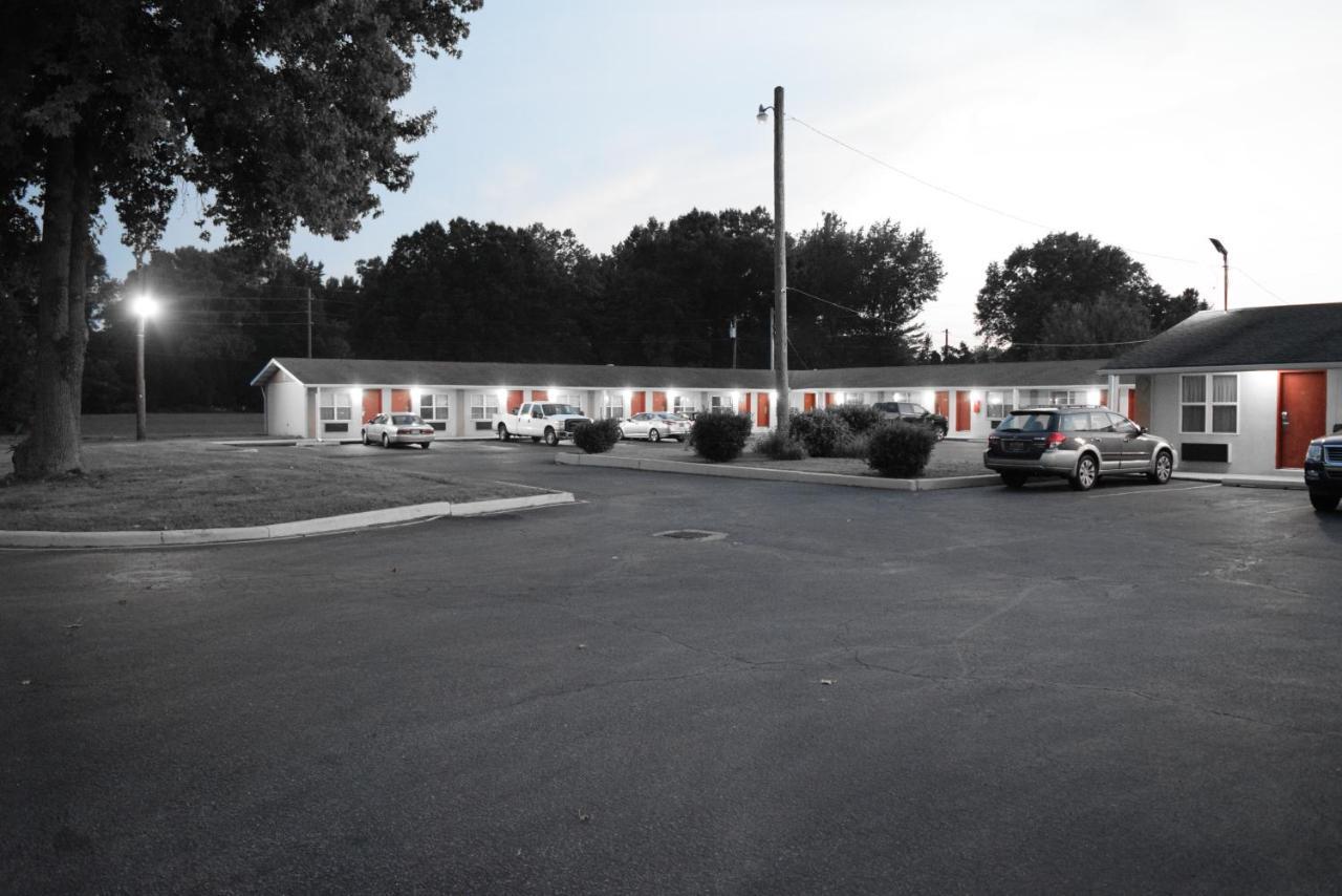White Oaks Motel Pennsville/Carneys Point Buitenkant foto